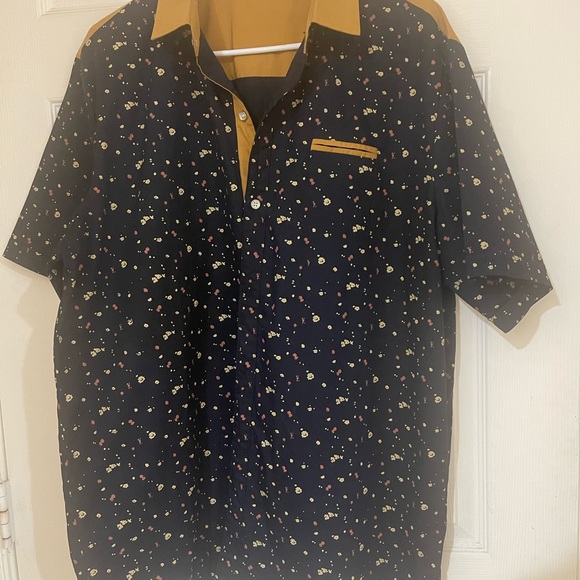SSLR Collection -Men Short Sleeves Shirt by Men’s/Preowned - Picture 7 of 11